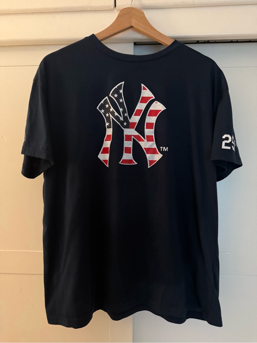New York Yankees Women's Short Sleeve Tee - Navy with American Flag Logo